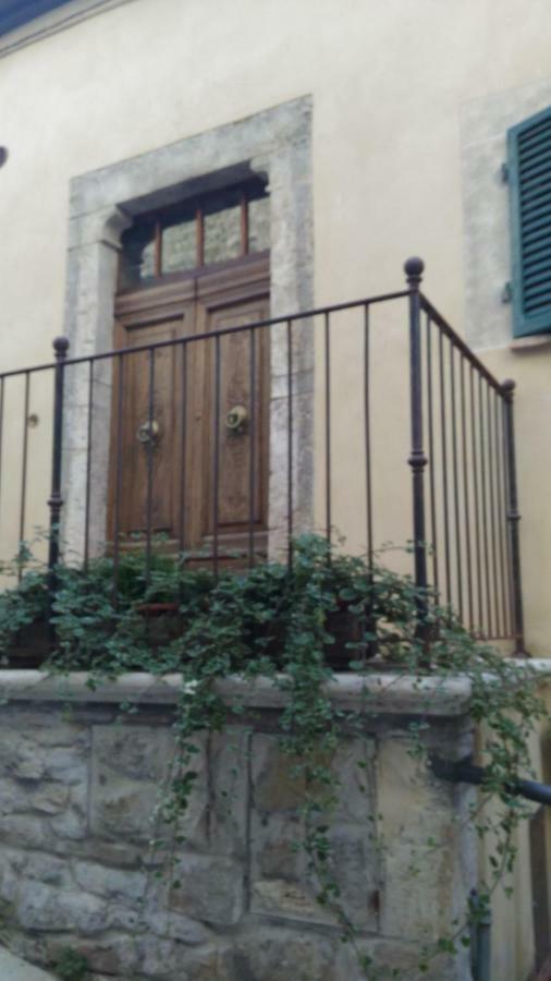La Casa Nel Dentro Villa Campiglia dʼOrcia Екстериор снимка