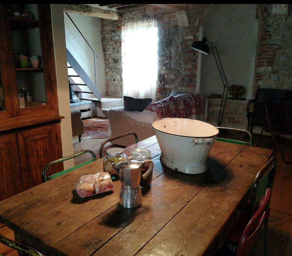 La Casa Nel Dentro Villa Campiglia dʼOrcia Екстериор снимка