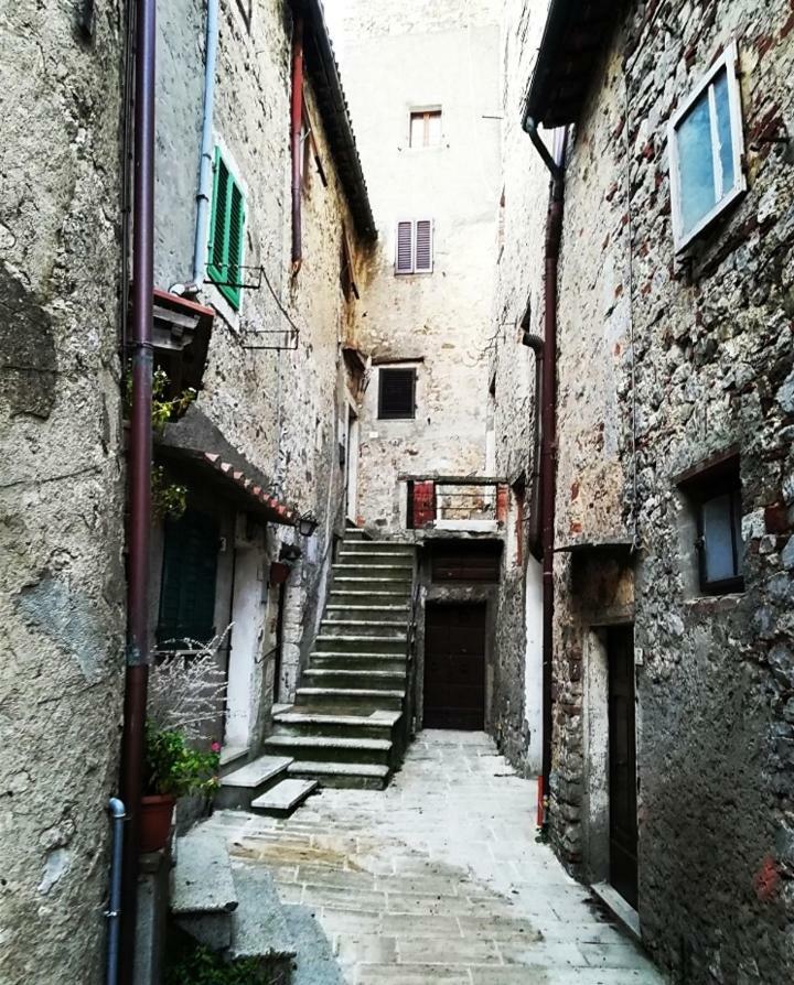 La Casa Nel Dentro Villa Campiglia dʼOrcia Екстериор снимка